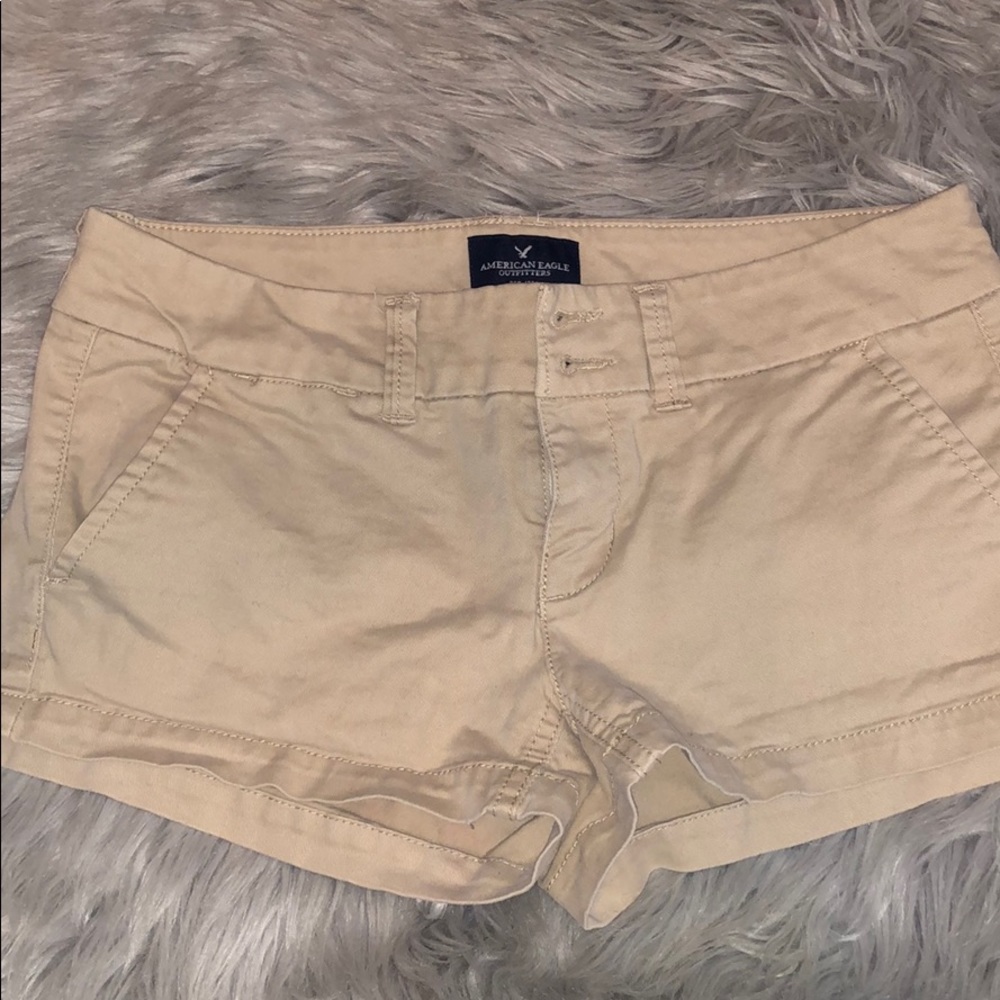 American Eagle Khaki shorts